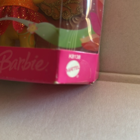 NIP Barbie Fairytopia Magic of the Rainbow Tumbies - Picture 7 of 7